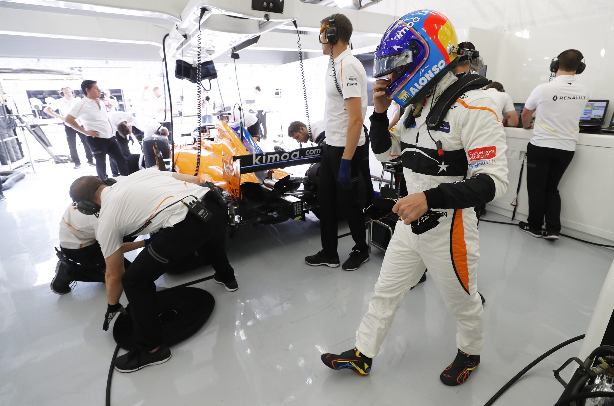 Fernando Alonso - Bahrain Grand Prix 2018 - McLaren